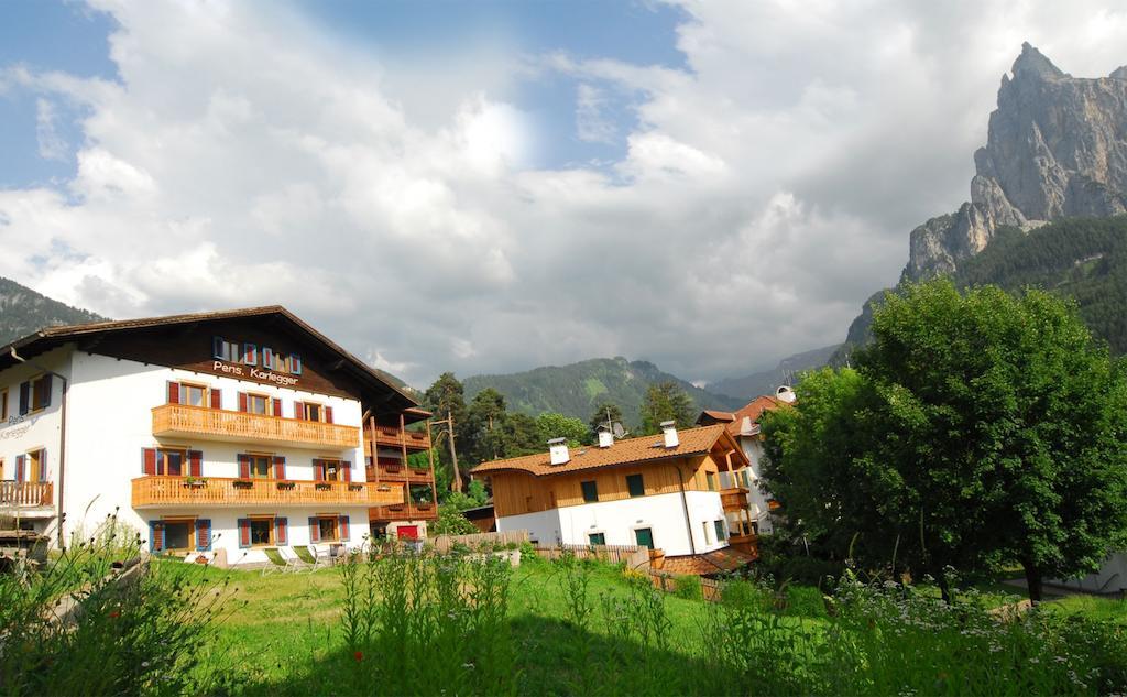 Garni Karlegger Bed & Breakfast Siusi Ngoại thất bức ảnh